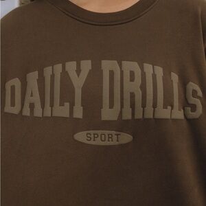 Daily Drills Oversized Sports Crew with Monochrome Patch- coco xs/s